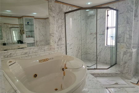 Apartamento à venda com 4 suítes em Vila Suzana, São Paulo, SP
