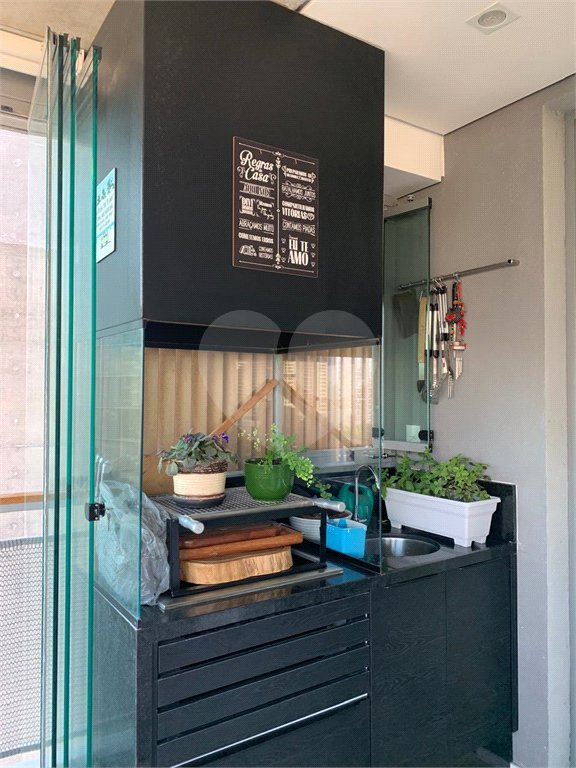 Apartamento para alugar com 3 quartos, sendo 2 suítes, em Jardim das Acácias, São Paulo, SP