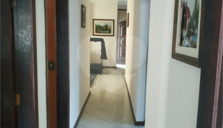 Casa Térrea à venda com 3 quartos, sendo 1 suíte,  em Interlagos, São Paulo, SP