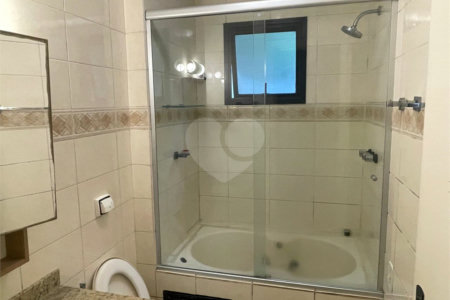 Apartamento à venda com 3 quartos, sendo 1 suíte, em Morumbi, São Paulo, SP