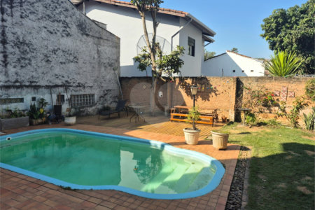 Casa à venda com 4 quartos, sendo 1 suíte, em Vila Albertina, São Paulo, SP