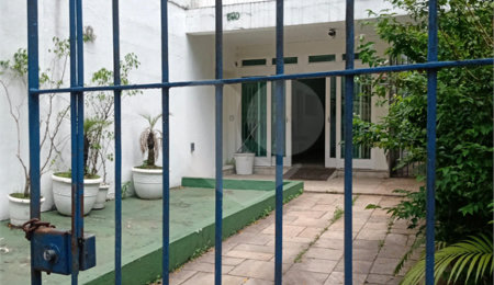 Sobrado à venda com 3 quartos em Alto da Boa Vista, São Paulo, SP
