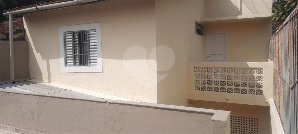 Sobrado à venda com 3 quartos em Rio Pequeno, São Paulo, SP