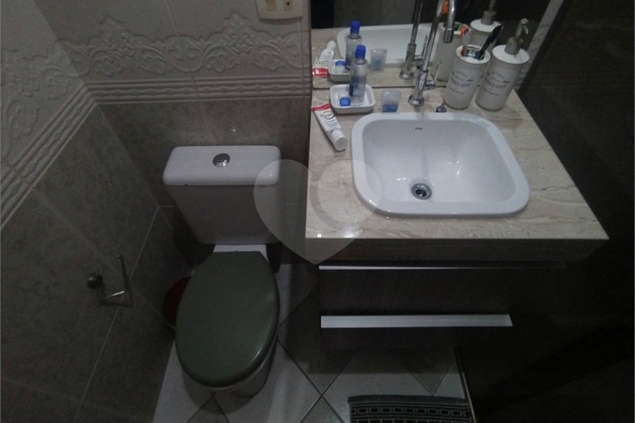 Sobrado à venda com 3 quartos, sendo 1 suíte, em Santa Teresinha, São Paulo, SP