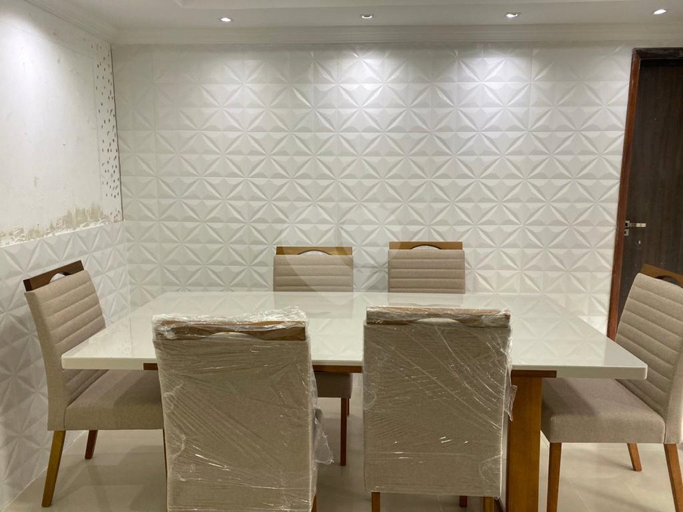 Casa à venda com 3 quartos, sendo 2 suítes, em Campo Grande, Rio de Janeiro, RJ