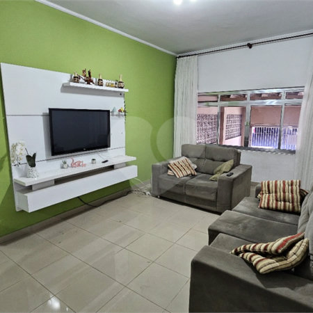 Casa à venda com 2 quartos, sendo 1 suíte, em Jaguaribe, Osasco, SP