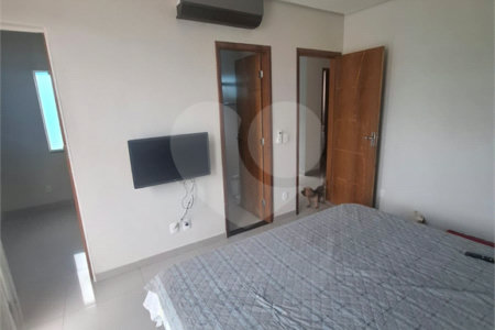 Casa à venda com 3 quartos, sendo 1 suíte, em Campo Grande, Rio de Janeiro, RJ