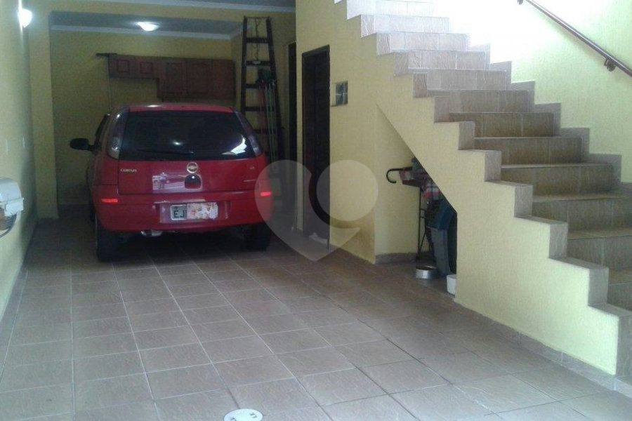 Sobrado à venda com 2 suítes em Tremembé, São Paulo, SP