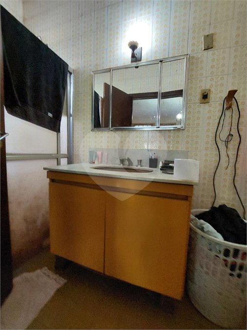 Casa à venda com 5 quartos, sendo 1 suíte, em Eldorado, São Paulo, SP