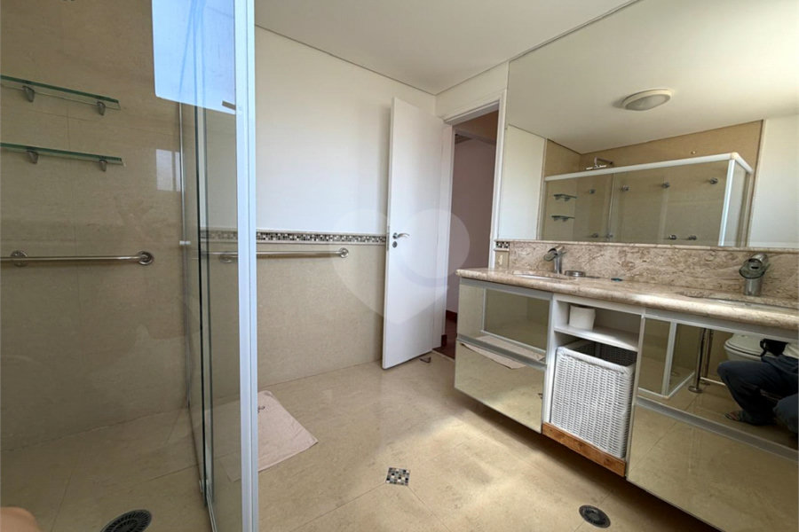 Apartamento à venda com 3 suítes em Santana, São Paulo, SP