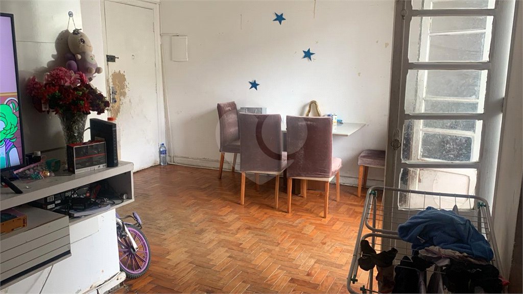 Apartamento à venda com 2 quartos em Bom Retiro, São Paulo, SP