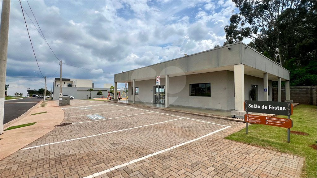 Lote à Venda – Condomínio Recanto do Sabiá