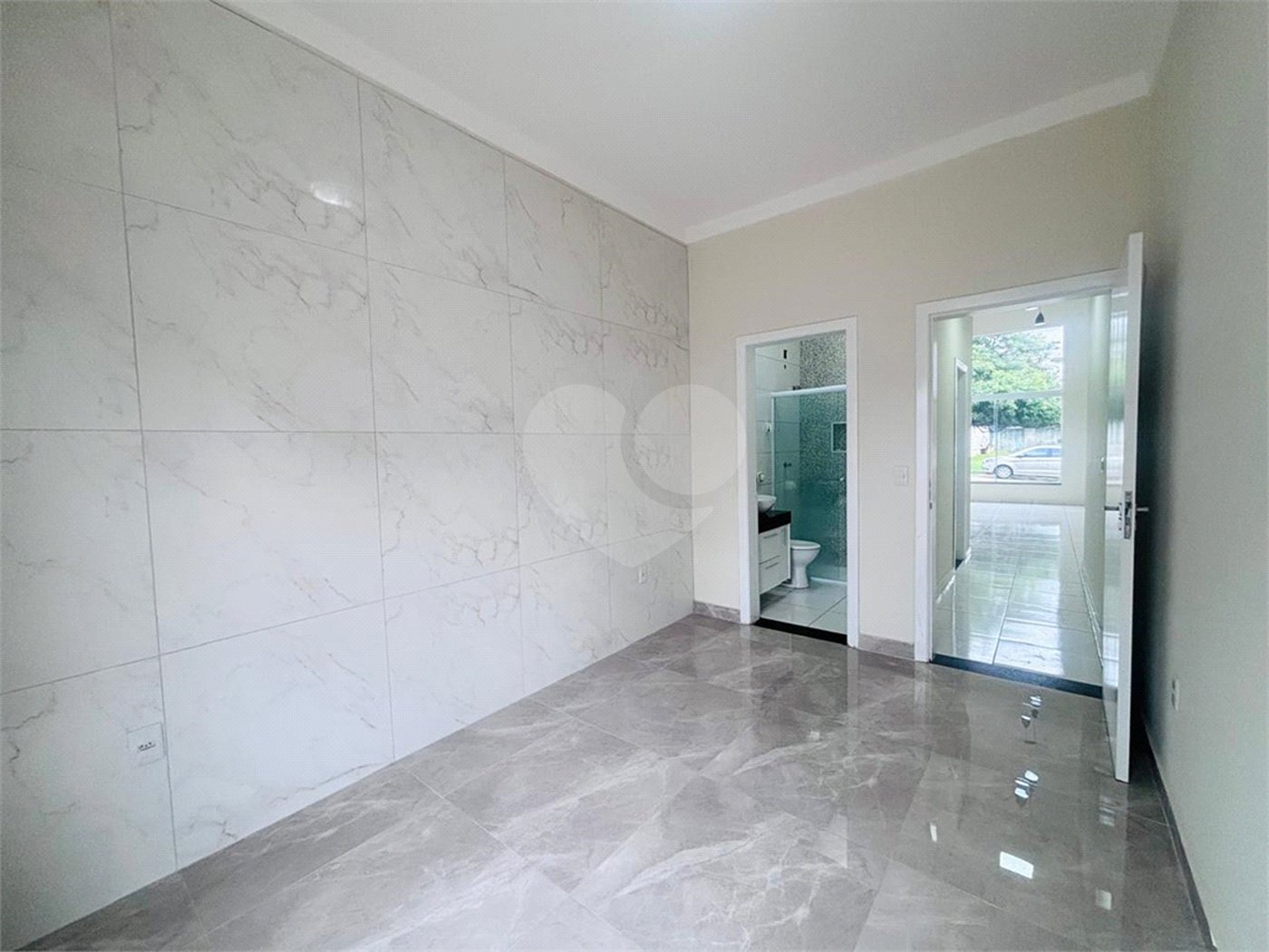 Casa à venda com 2 suítes no condomínio Horto Florestal III, Sorocaba - SP
