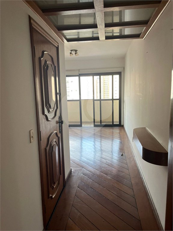 Apartamento à venda com 4 suítes em Vila Uberabinha, São Paulo, SP