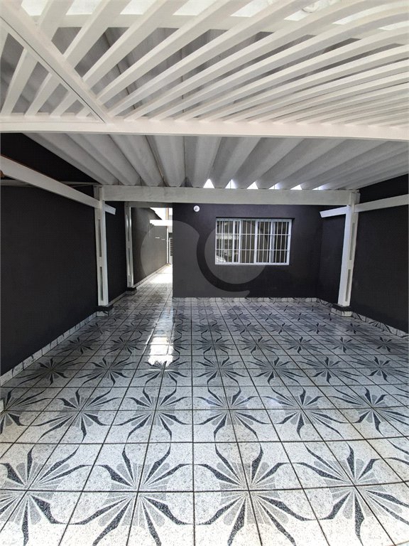 Sobrado à venda com 4 quartos em Santa Terezinha, São Paulo, SP