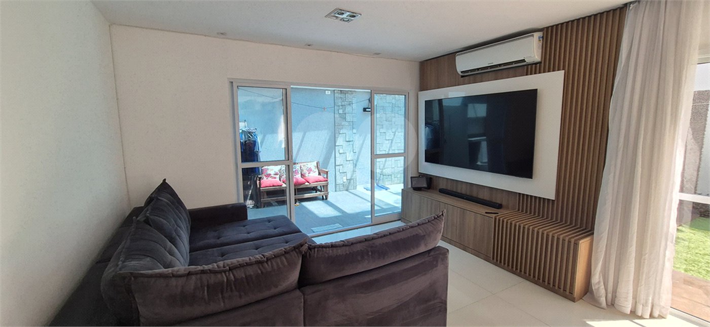 Casa à venda com 4 quartos, sendo 2 suítes,  no condomínio Aromaz, São Bernardo do Campo - SP