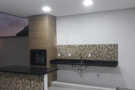 Terreno à venda com 3 quartos, sendo 1 suíte,  no condomínio Residencial Golden Ville, Itapetininga - SP