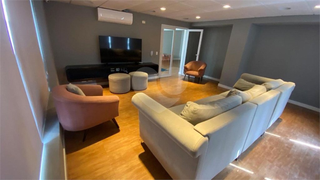 Apartamento à venda com 3 suítes em Vila Romana, São Paulo, SP