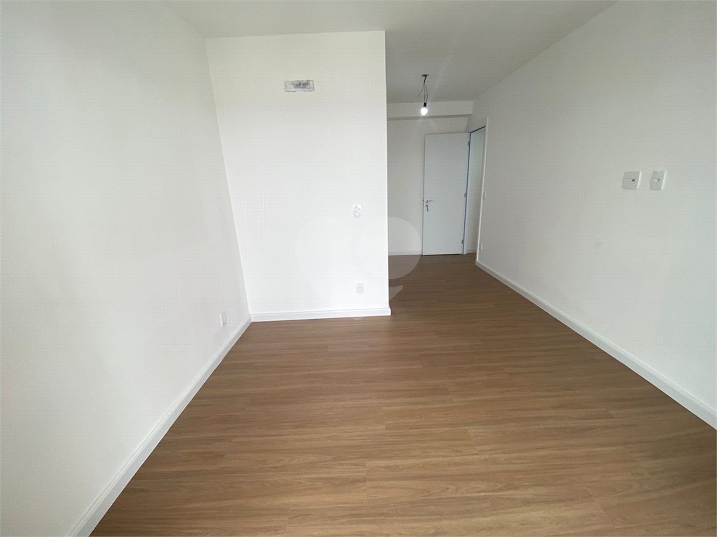 Apartamento à venda com 3 quartos, sendo 1 suíte, em Brás, São Paulo, SP