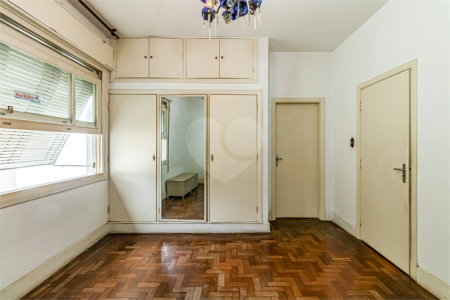 Casa à venda com 3 quartos, sendo 1 suíte, em Jardim Paulista, São Paulo, SP