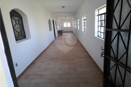 Sobrado à venda com 4 quartos em Jardim Galetto, Itatiba, SP