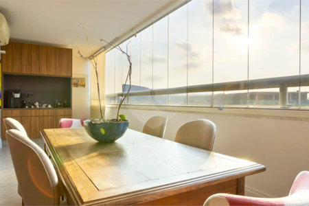 Apartamento à venda ou para alugar com 2 suítes em Itaim Bibi, São Paulo, SP