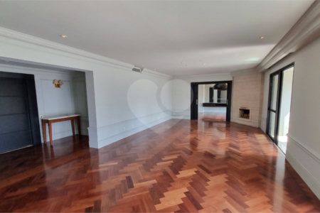 Apartamento para alugar com 6 quartos, sendo 4 suítes,  em Panamby, São Paulo, SP