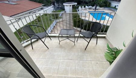Apartamento à venda com 3 quartos, sendo 1 suíte,  em Campo Belo, São Paulo, SP