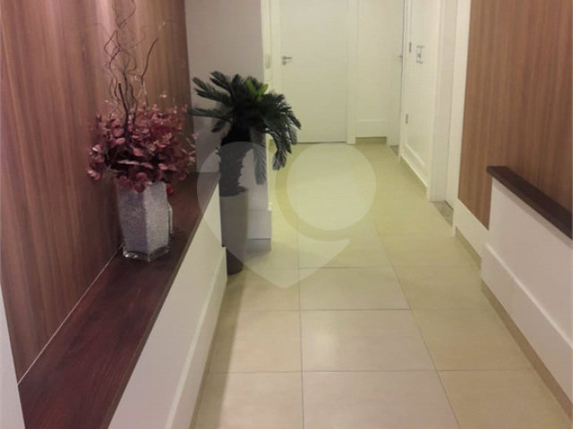 Apartamento à venda com 2 quartos, sendo 1 suíte,  em Parque Edu Chaves, São Paulo, SP