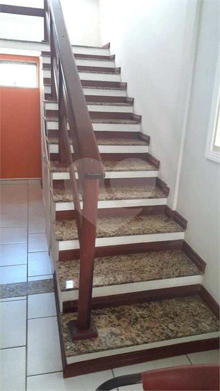 Casa à venda com 3 quartos, sendo 2 suítes, em Conjunto Habitacional Brás Cubas, Mogi das Cruzes, SP
