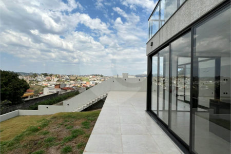 Casa à venda com 3 suítes no condomínio Spazio Design, Bragança Paulista - SP