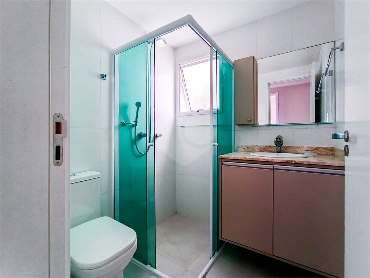 Apartamento à venda com 3 quartos, sendo 1 suíte, em Parque Campolim, Sorocaba, SP