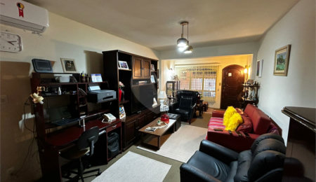 Casa à venda com 2 quartos no Centro, Itapetininga, SP