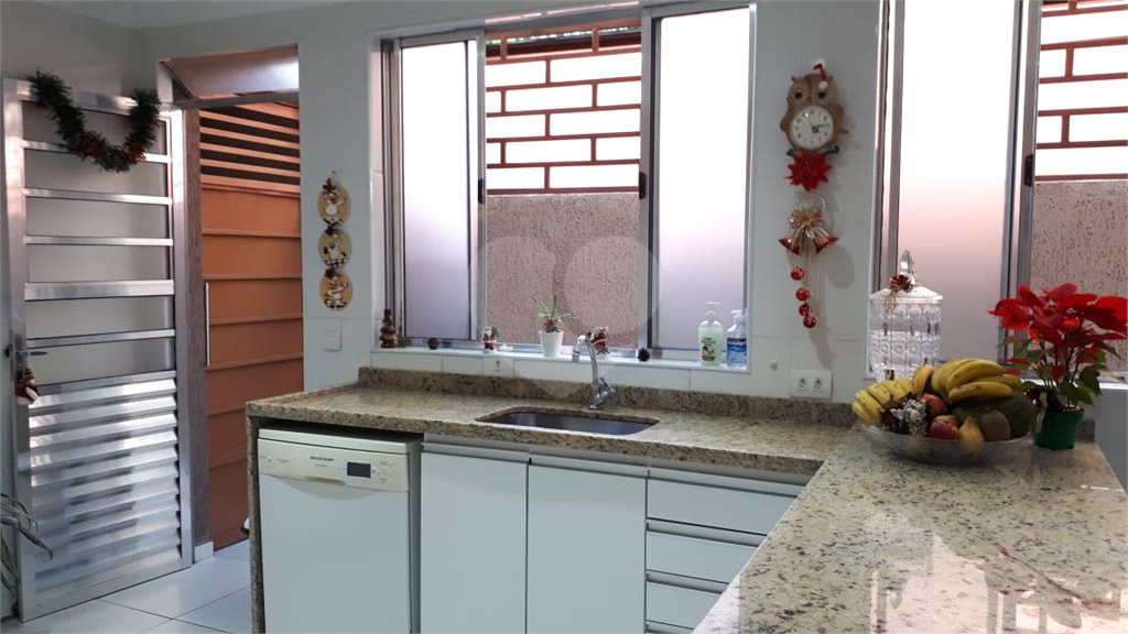 Casa à venda com 6 quartos, sendo 2 suítes,  em Limão, São Paulo, SP