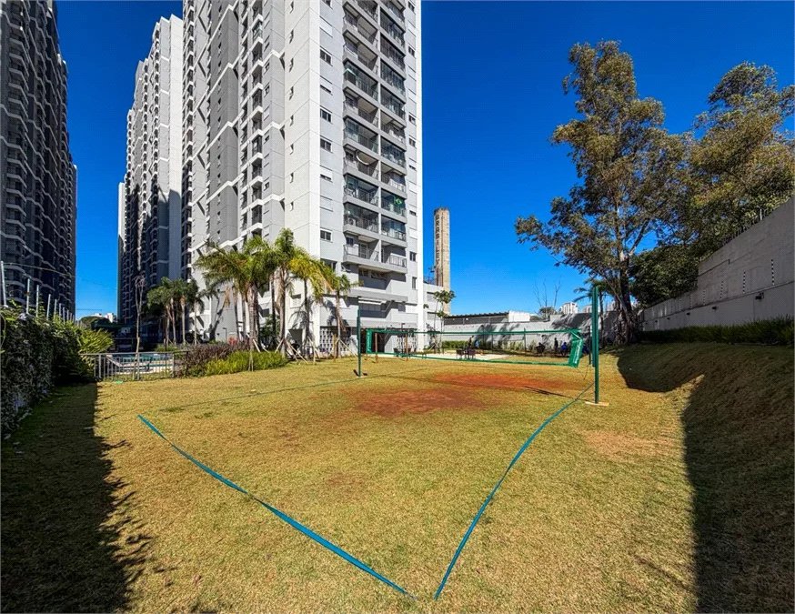 Apartamento à venda com 2 quartos em Lapa, São Paulo, SP