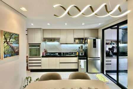 Casa à venda com 2 suítes no condomínio Gran Loft, Cotia - SP