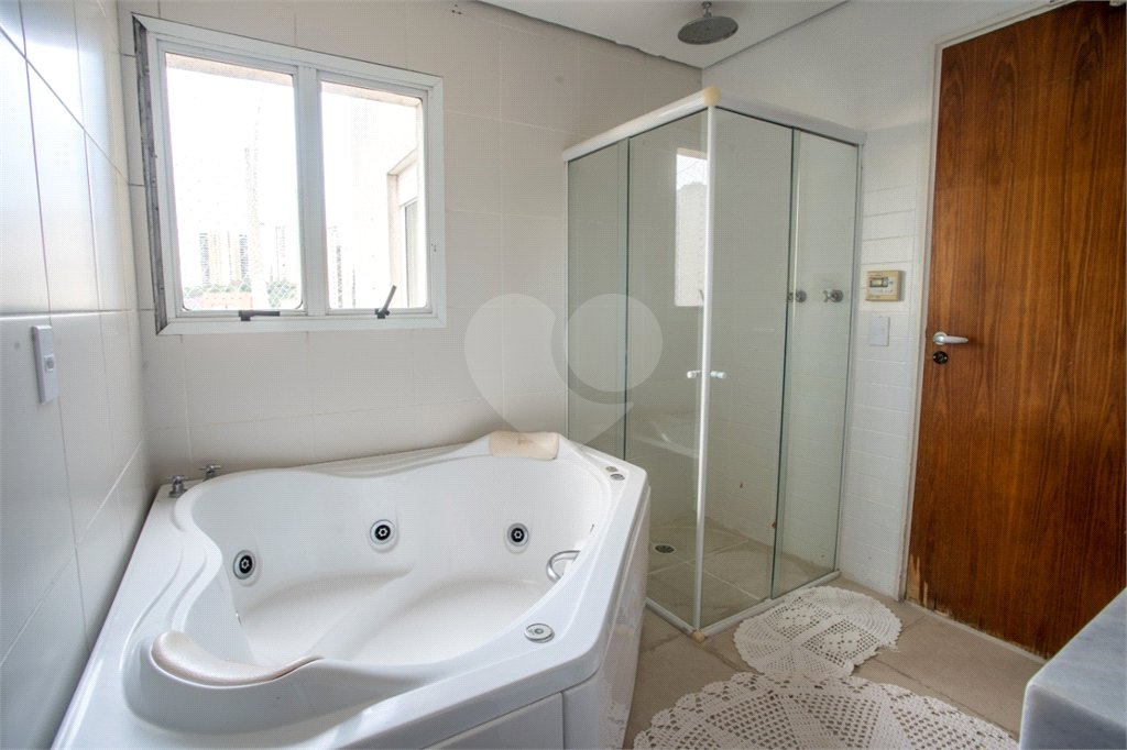 Apartamento à venda com 3 suítes em Morumbi, São Paulo, SP