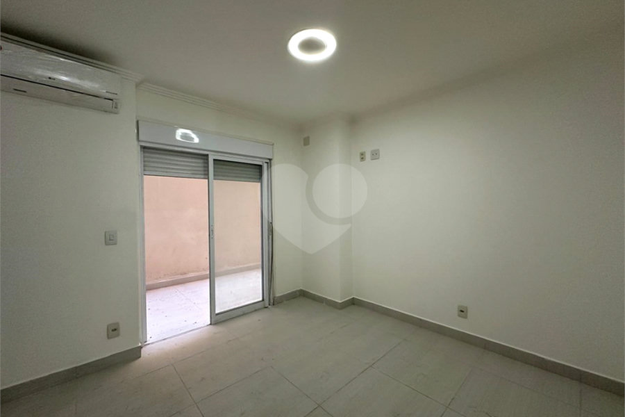 Apartamento à venda com 5 suítes em Santana, São Paulo, SP