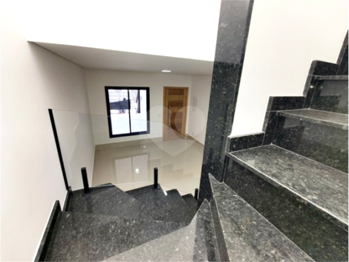 Sobrado à venda com 3 quartos, sendo 1 suíte, em Jardim Maristela, São Paulo, SP