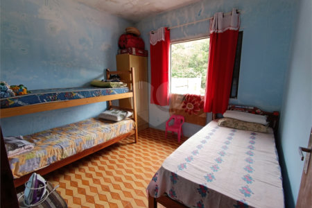 Casa à venda com 3 quartos, sendo 1 suíte, em Jardim Caparelli (mailasqui), São Roque, SP