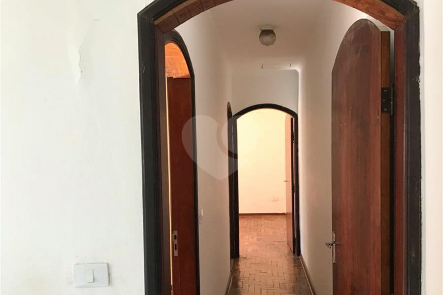 Sobrado à venda com 3 quartos, sendo 1 suíte, em Tremembé, São Paulo, SP