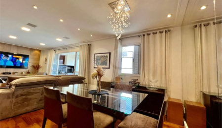 Apartamento à venda com 3 quartos, sendo 1 suíte,  em Jardim Caravelas, São Paulo, SP