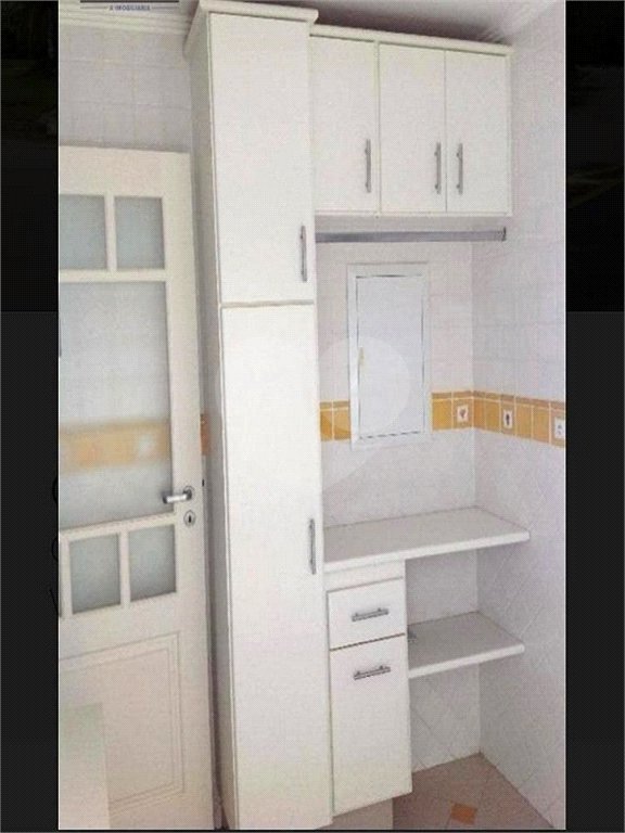 Casa à venda com 4 quartos, sendo 2 suítes, no condomínio Bosque de Grevilea, Vinhedo - SP