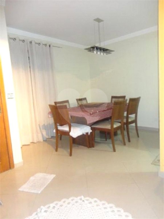 Casa à venda com 3 quartos, sendo 1 suíte,  em Parque Monte Alegre, Taboão da Serra, SP
