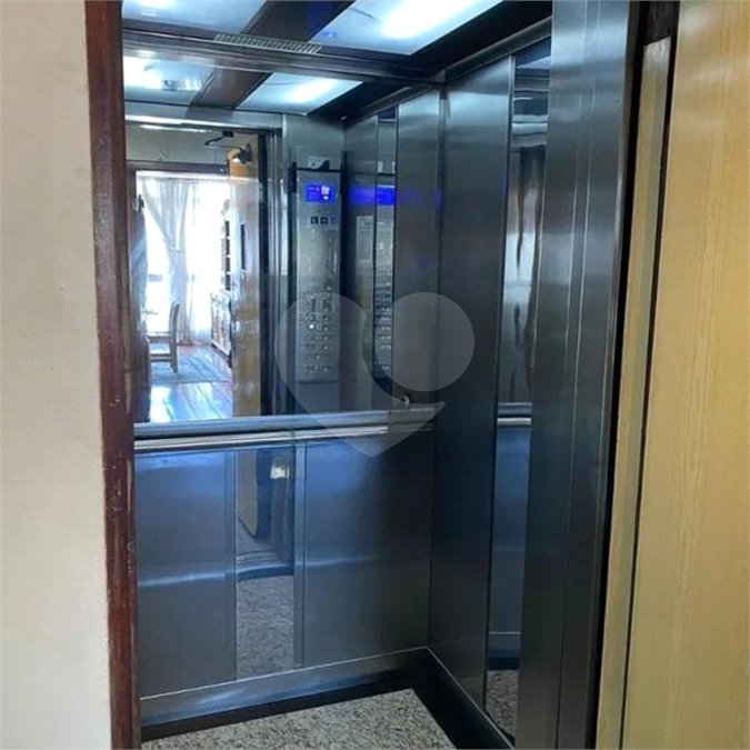 Apartamento à venda com 3 quartos, sendo 1 suíte,  em Mooca, São Paulo, SP