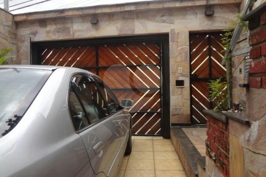 Sobrado à venda com 3 quartos, sendo 1 suíte,  em Santana, São Paulo, SP