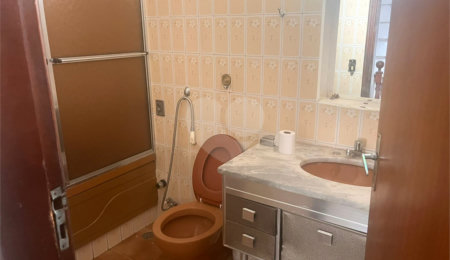 Sobrado à venda ou para alugar com 3 quartos, sendo 1 suíte,  em Jardim Leonor Mendes de Barros, São Paulo, SP