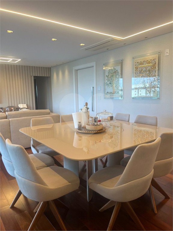 Apartamento à venda com 3 suítes em Jardim Marajoara, São Paulo, SP