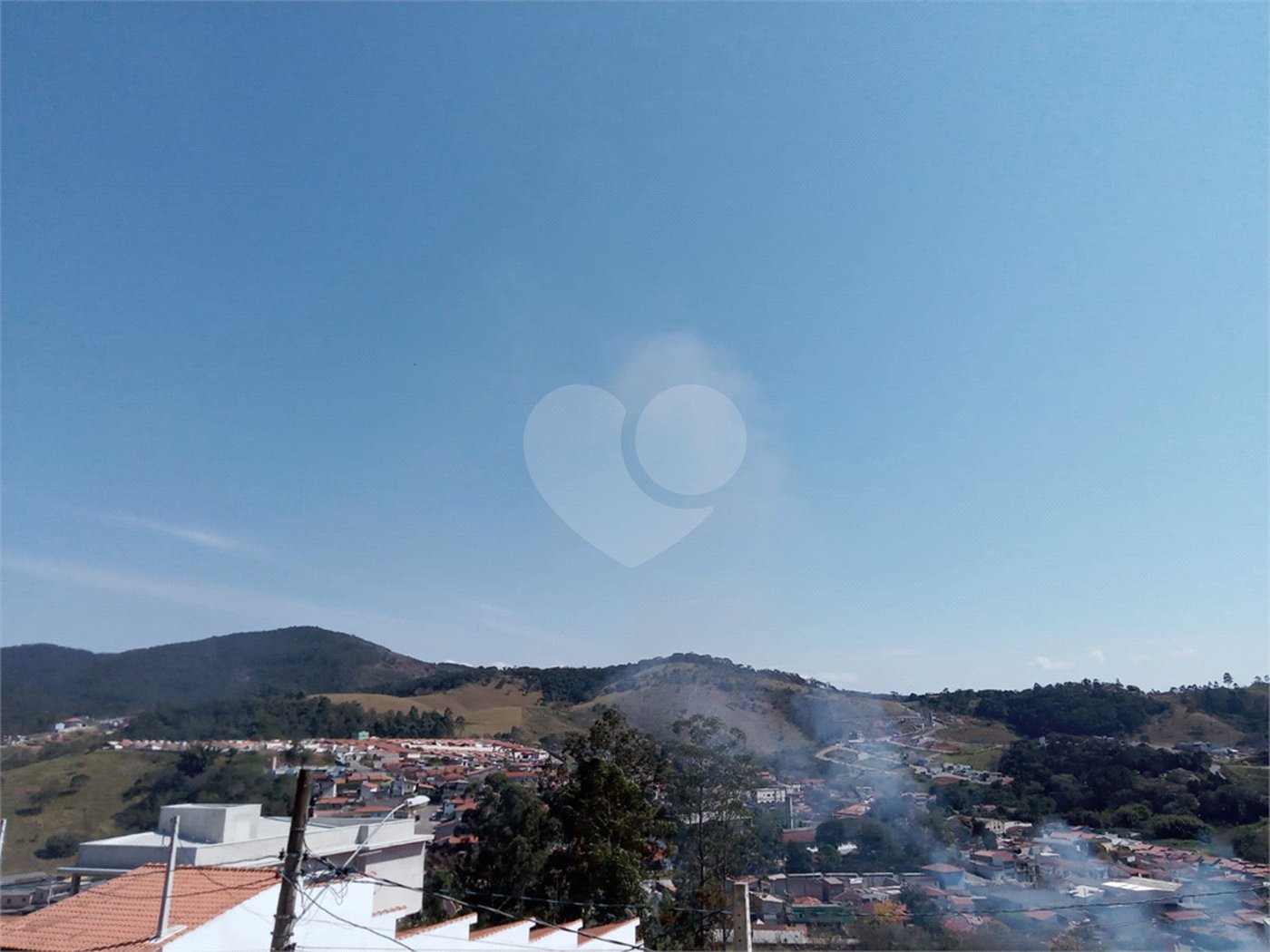 Apartamento à venda com 2 quartos no Centro, Bom Jesus dos Perdões, SP