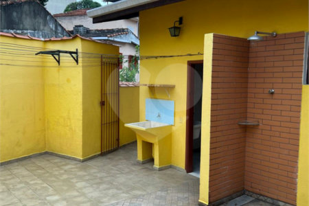 Sobrado à venda com 5 quartos, sendo 2 suítes, em Vila Universitária, São Paulo, SP
